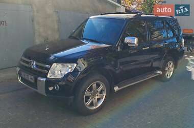 Ціни Mitsubishi Pajero Бензин