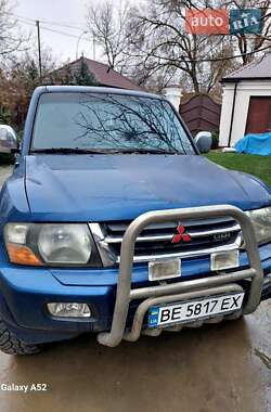Ціни Mitsubishi Pajero Бензин