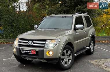 Цены Mitsubishi Pajero Бензин