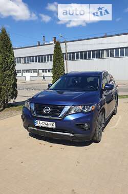 Ціни Nissan Pathfinder Бензин