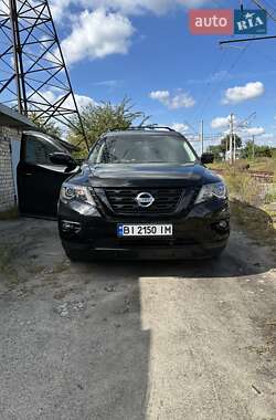 Ціни Nissan Pathfinder Бензин