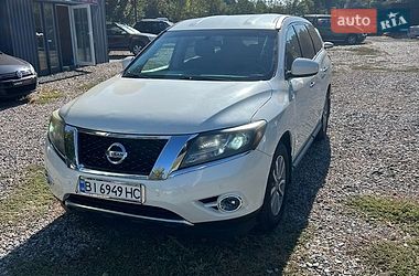 Ціни Nissan Pathfinder Бензин