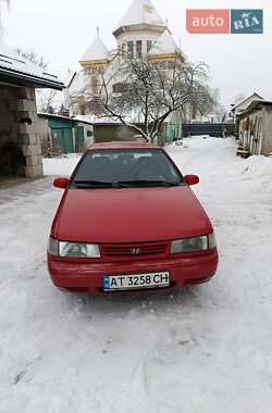 Ціни Hyundai Pony Бензин