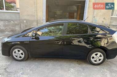 Цены Toyota Prius Бензин