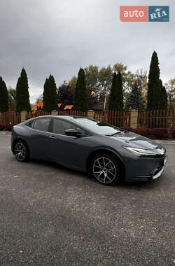 Цены Toyota Prius Бензин