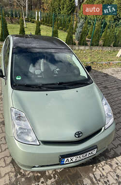 Цены Toyota Prius Бензин