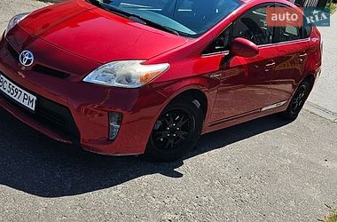 Цены Toyota Prius Бензин