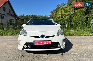 Цены Toyota Prius Бензин
