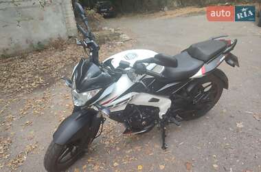 Ціни Bajaj Pulsar NS200 Бензин