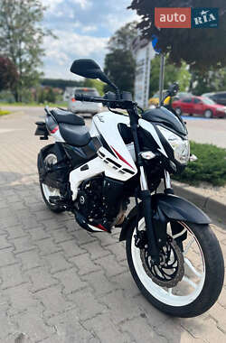 Ціни Bajaj Pulsar NS200 Бензин