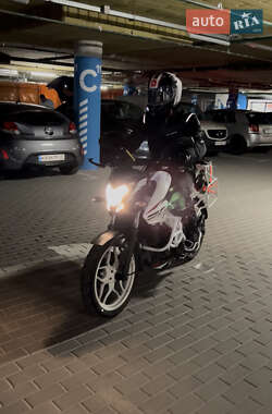 Цены Bajaj Pulsar NS200 Бензин