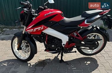 Ціни Bajaj Pulsar Бензин