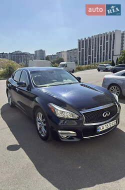 Ціни Infiniti Q70 Бензин