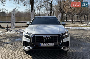 Цены Audi Q8 Бензин