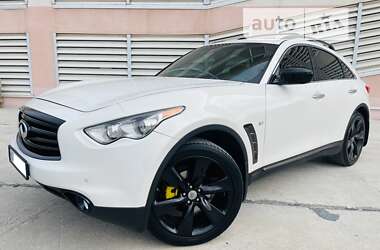 Ціни Infiniti QX70 Бензин