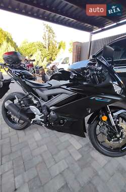 Ціни Yamaha R3 Бензин
