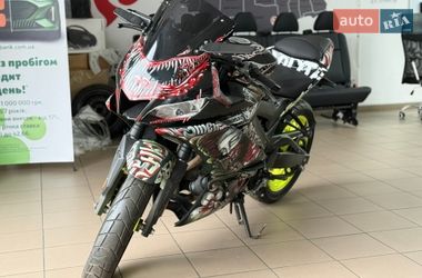 Ціни Yamaha R3 Бензин