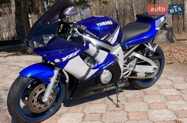 Ціни Yamaha R6 Бензин