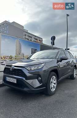 Ціни Toyota RAV4 Бензин