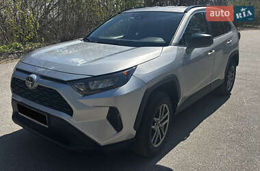 Ціни Toyota RAV4 Бензин