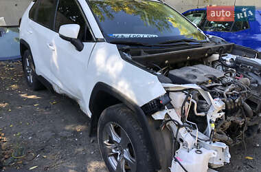 Ціни Toyota RAV4 Бензин