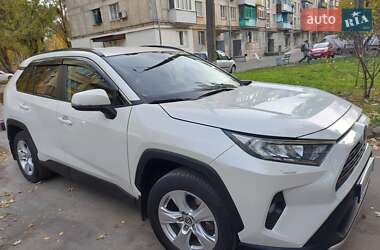Ціни Toyota RAV4 Бензин