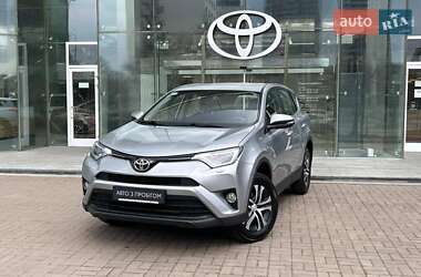 Цены Toyota RAV4 Бензин