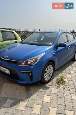 Цены Kia Rio Бензин