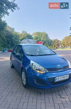 Ціни Kia Rio Бензин