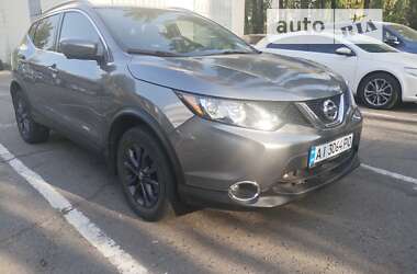 Ціни Nissan Rogue Sport Бензин