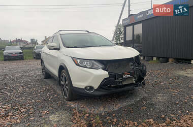 Цены Nissan Rogue Sport Бензин