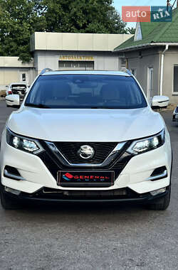 Ціни Nissan Rogue Sport Бензин