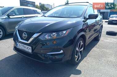 Ціни Nissan Rogue Sport Бензин