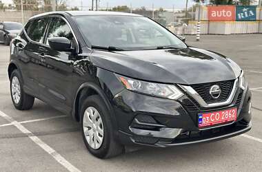 Ціни Nissan Rogue Sport Бензин