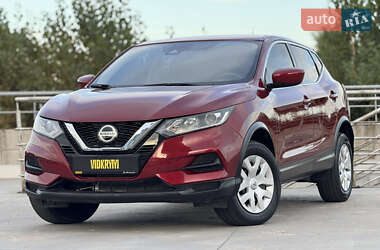 Цены Nissan Rogue Sport Бензин