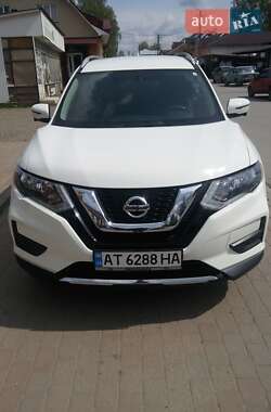 Ціни Nissan Rogue Бензин