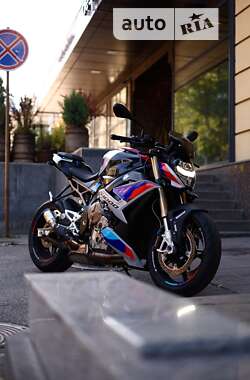 Ціни BMW S 1000R Бензин