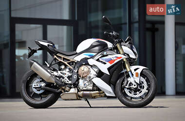 Ціни BMW S 1000R Бензин