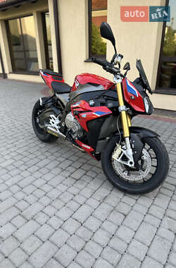 Ціни BMW S 1000R Бензин