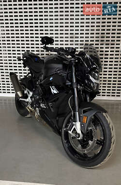 Ціни BMW S 1000R Бензин