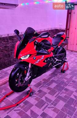 Цены BMW S 1000RR Бензин