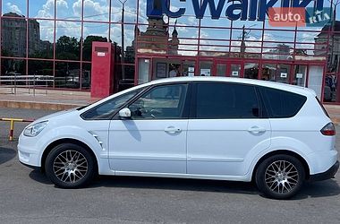 Цены Ford S-Max Бензин