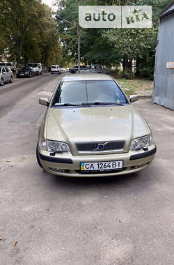 Ціни Volvo S40 Бензин