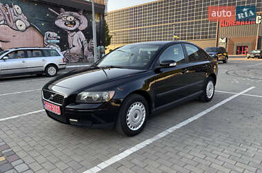 Ціни Volvo S40 Бензин