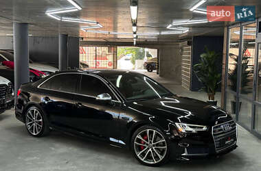 Ціни Audi S4 Бензин