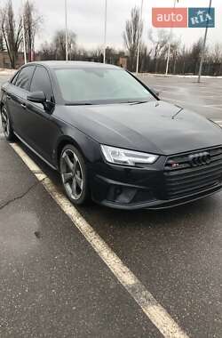 Цены Audi S4 Бензин