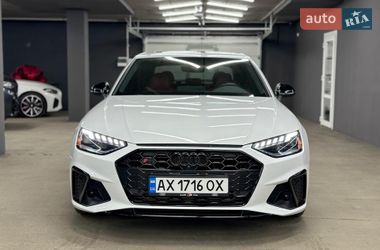 Ціни Audi S4 Бензин