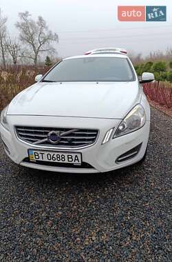 Ціни Volvo S60 Бензин