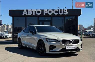 Ціни Volvo S60 Бензин