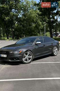 Ціни Audi S6 Бензин